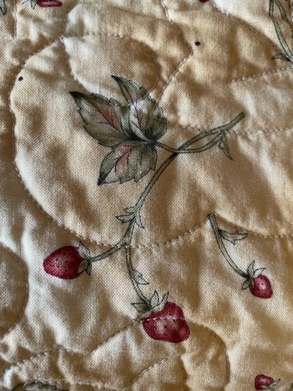 Handmade patchwork quilt - Picture 7 of 8